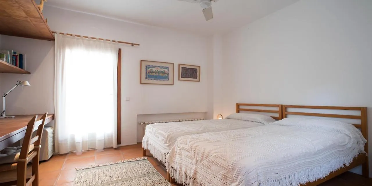 Can Poeta Sant Carles de Peralta Ferienhaus
